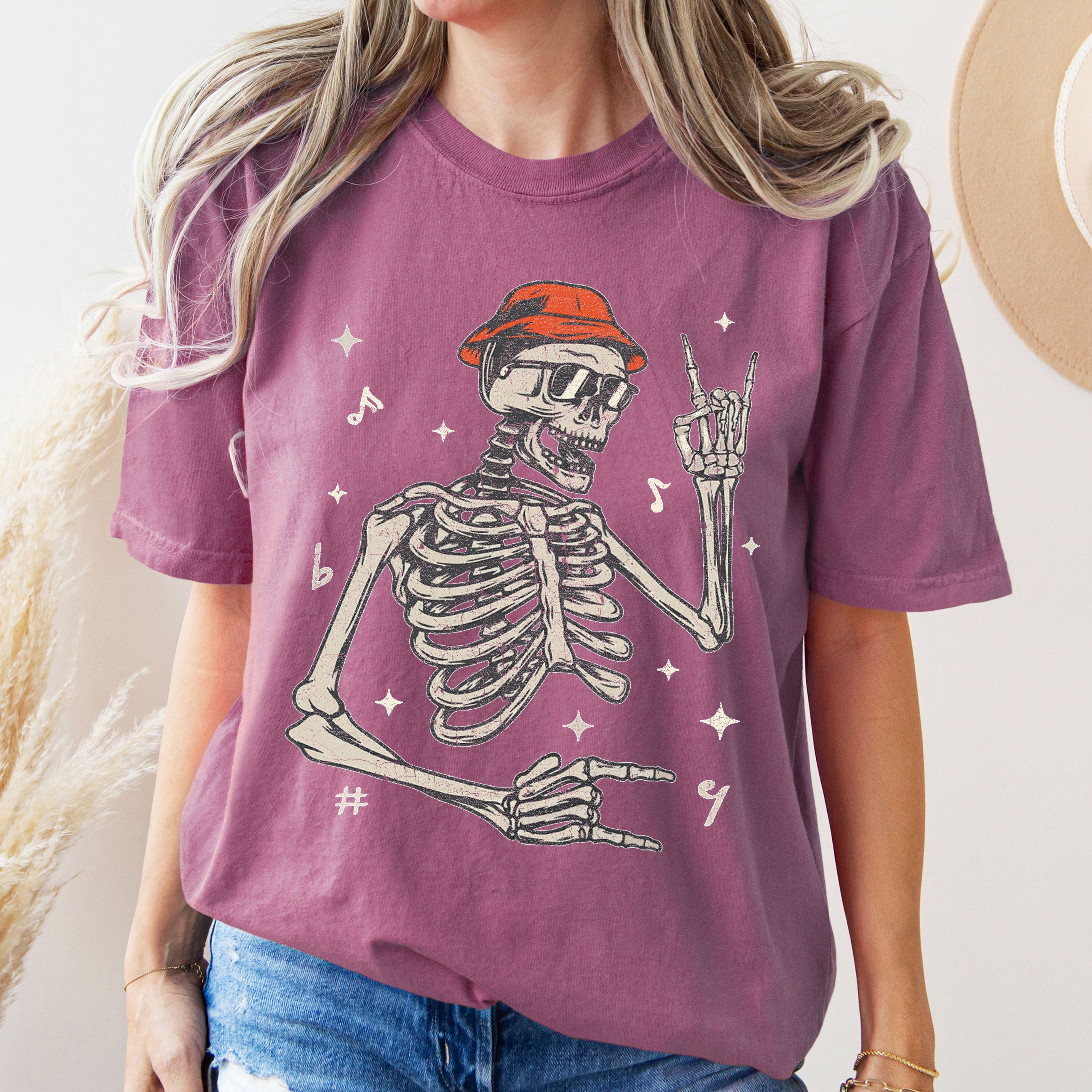 Rocker Skeleton, Punk, Music Concert, Retro, Aesthetic, Vintage, Comfort Colors Tshirt